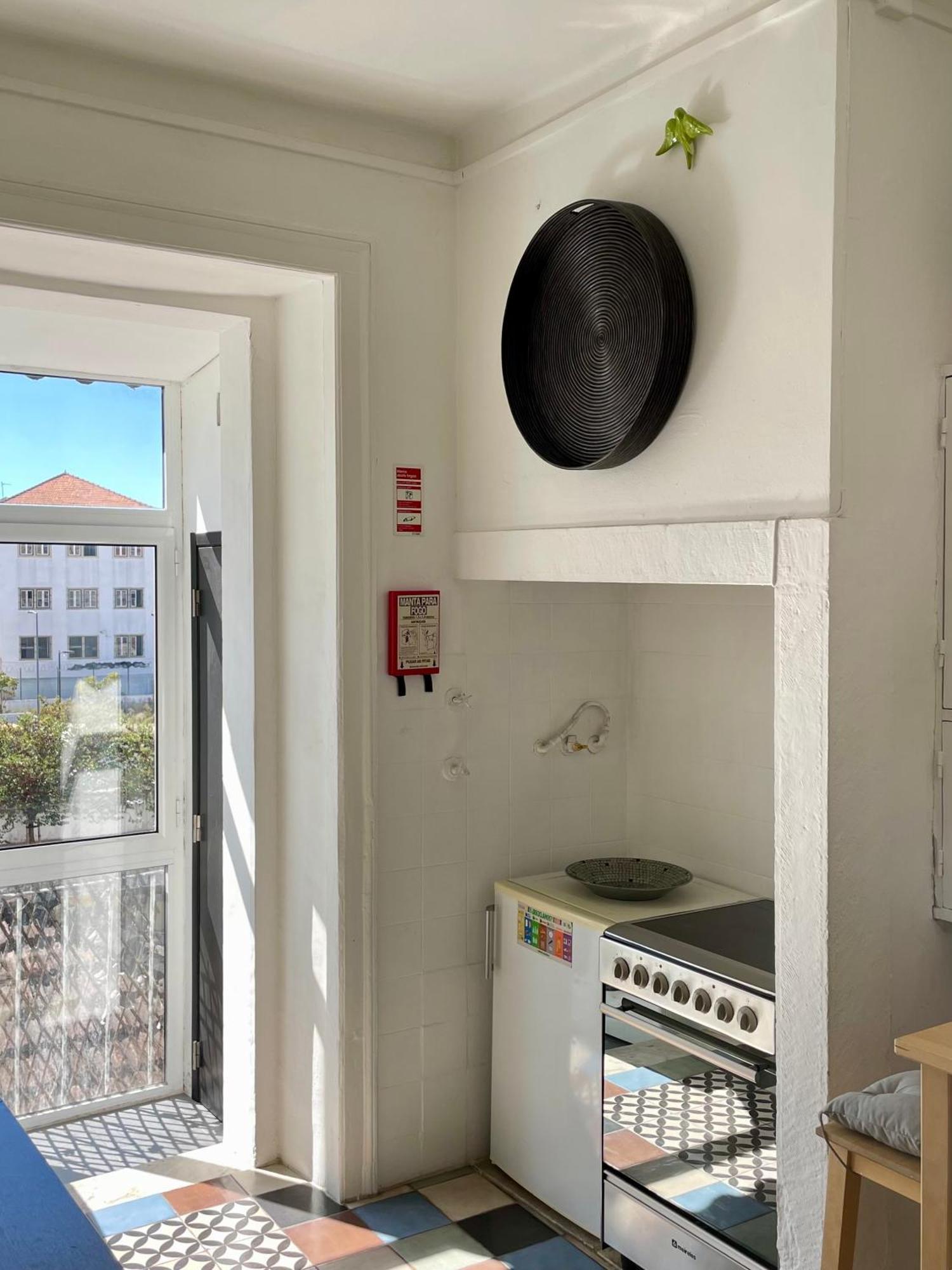 Hidden Gem Rustic Modern 2 Bedroom Flat Apartment *